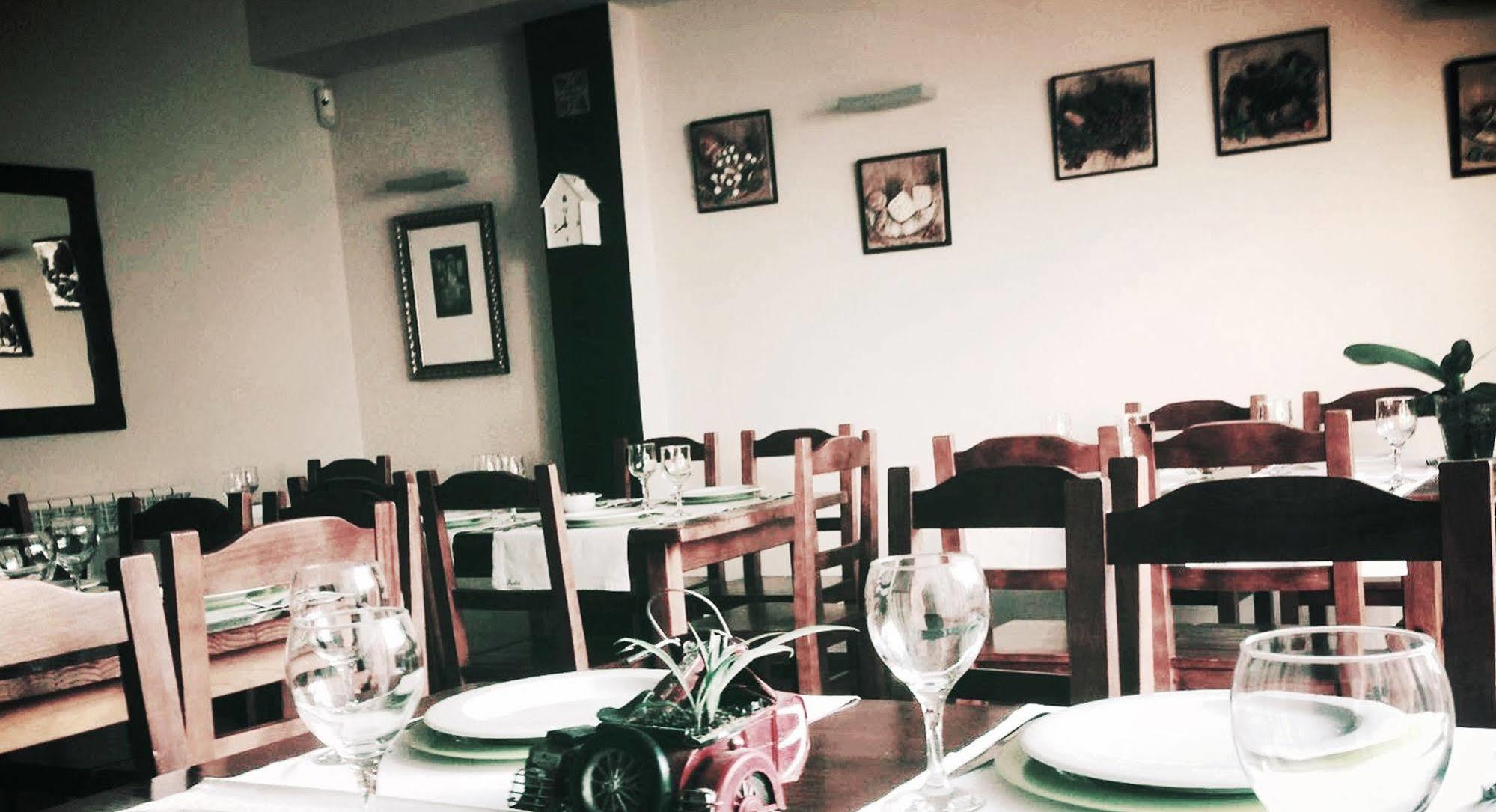 Gasthaus Naquela Castroviejo Exterior foto